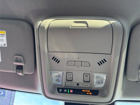 Used 2021 Cadillac XT4 Premium Luxury w/ Cold Weather Package image 27