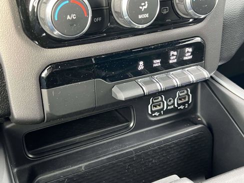 Used 2022 RAM 1500 Big Horn image 14