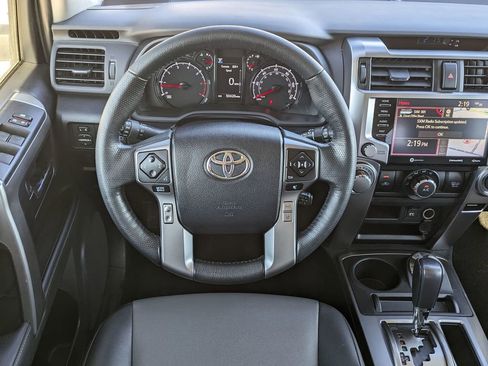 Used 2024 Toyota 4Runner SR5 Premium image 17