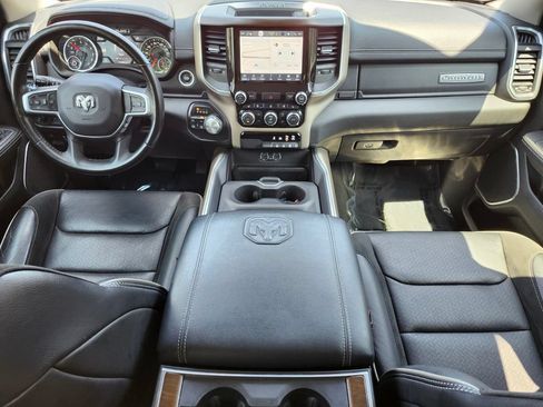 Used 2022 RAM 1500 Laramie AWD/4WD image 12