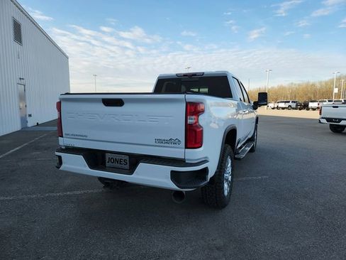 Used 2022 Chevrolet Silverado 2500 High Country w/ Technology Package image 22