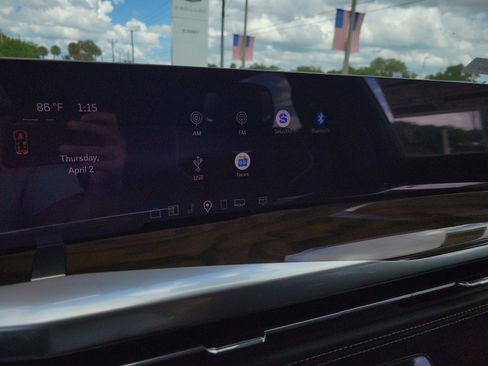 New 2026 Cadillac Escalade ESV Platinum Sport w/ LPO, ONYX Package image 21