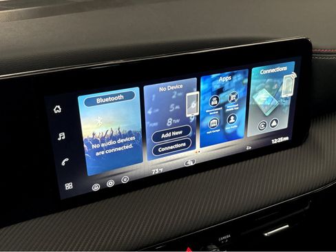 New 2026 Nissan Kicks SR FWD image 4