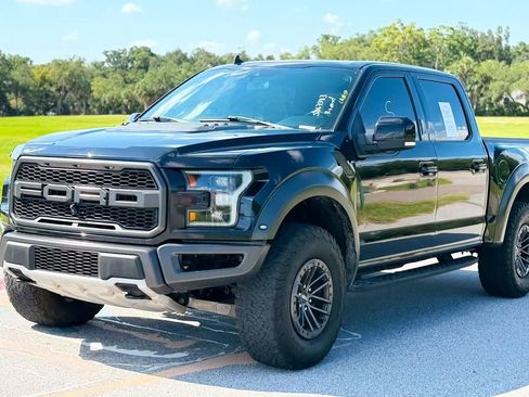 Used 2019 Ford F150 Raptor w/ Equipment Group 802A Luxury AWD/4WD image 33
