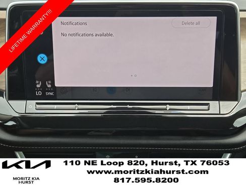 Used 2025 Volkswagen Atlas SE FWD image 8