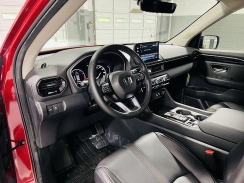 New 2025 Honda Pilot EX-L image 23