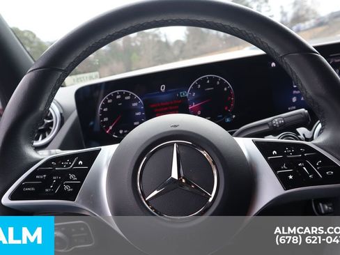 Used 2024 Mercedes-Benz GLA 250 image 29