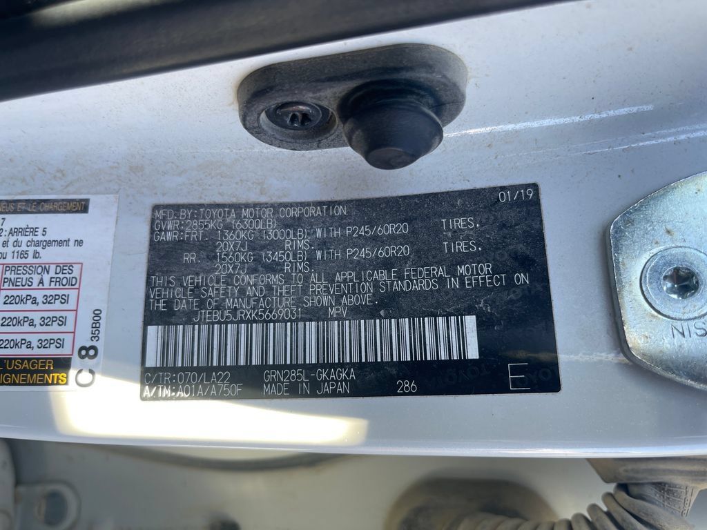 Used 2019 Toyota 4Runner Limited AWD/4WD image 36