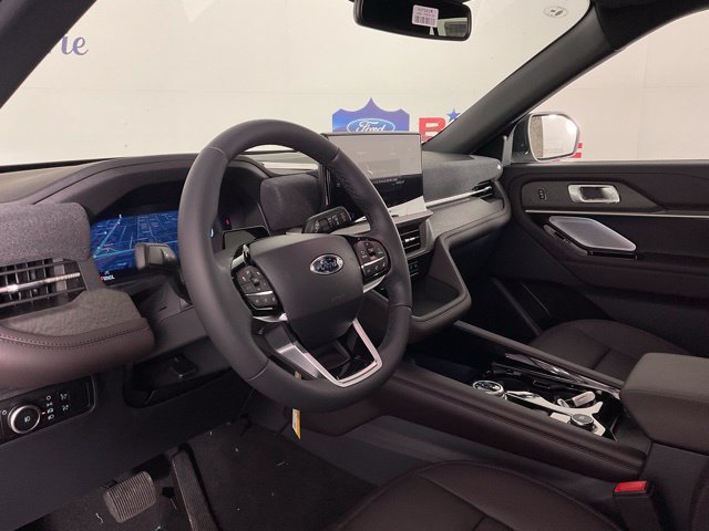 New 2026 Ford Explorer Platinum RWD image 13