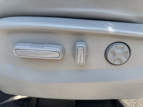 Used 2024 Honda Odyssey Touring image 11