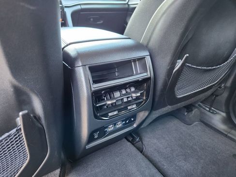 Used 2024 Jeep Grand Cherokee Limited 4xe AWD/4WD image 31