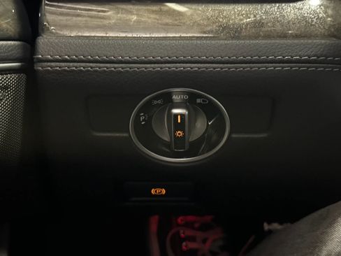 Used 2018 Mercedes-Benz SL 450 image 23