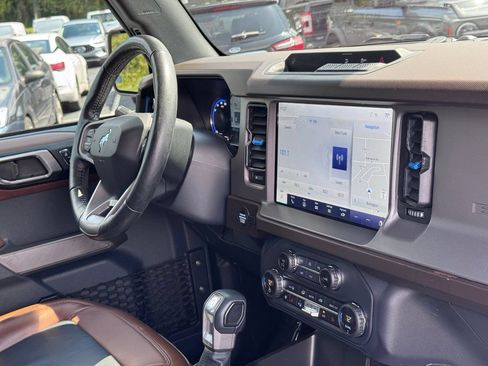 Used 2023 Ford Bronco Outer Banks AWD/4WD image 5