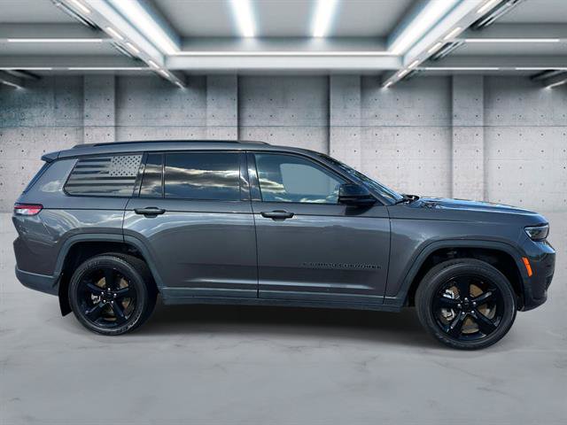 Used 2021 Jeep Grand Cherokee L Laredo AWD/4WD image 23