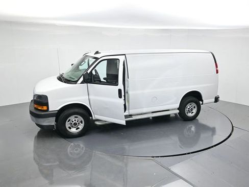 Used 2023 GMC Savana 2500 w/ Driver Convenience Package image 48