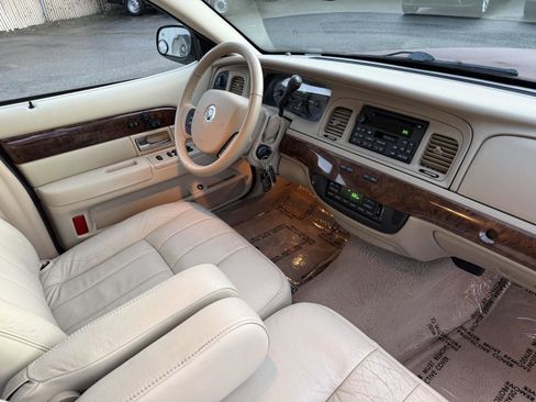 Used 2008 Mercury Grand Marquis LS image 19