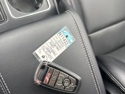 New 2026 Lincoln Corsair Premiere image 23