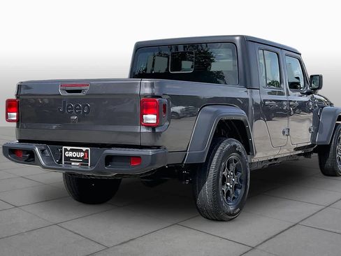 Used 2023 Jeep Gladiator Sport w/ Off Road Group AWD/4WD image 13