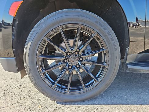 Used 2023 Chevrolet Tahoe RST w/ Luxury Package image 20