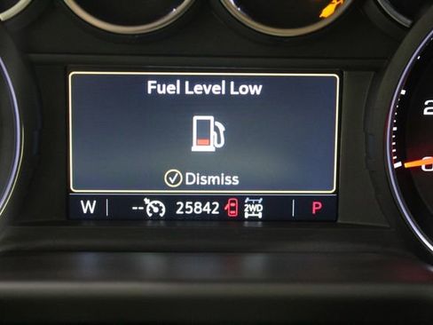 Used 2024 Chevrolet Suburban LS w/ Max Trailering Package AWD/4WD image 8