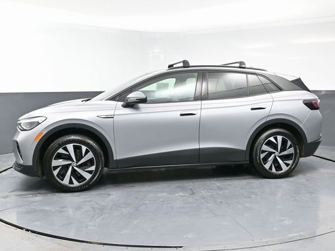 Used 2023 Volkswagen ID.4 Pro image 6