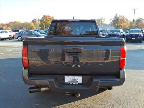 New 2025 Toyota Tacoma SR5 AWD/4WD image 23