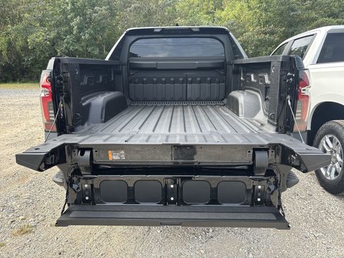 New 2026 Chevrolet Silverado EV LT w/ Premium Package image 25