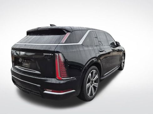 Used 2025 Cadillac Escalade IQ Luxury 1 w/ Smart Trailering package image 8