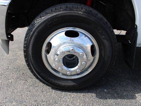 Used 2013 Ford F350 Lariat w/ Chrome Pkg AWD/4WD image 18