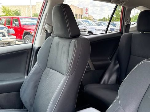 Used 2015 Toyota RAV4 XLE FWD image 14