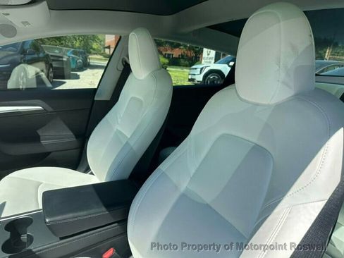 Used 2023 Tesla Model 3 Standard Range RWD image 13