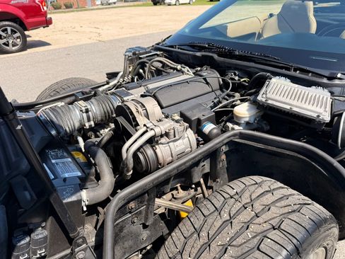 Used 1994 Chevrolet Corvette Convertible RWD image 31
