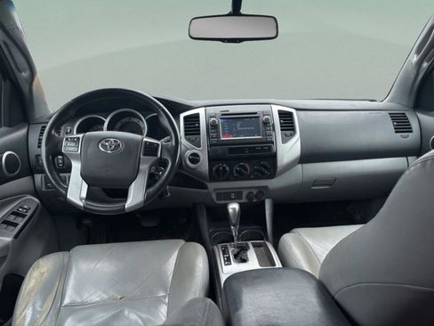 Used 2013 Toyota Tacoma 4x4 Double Cab w/ TRD Sport Pkg image 10