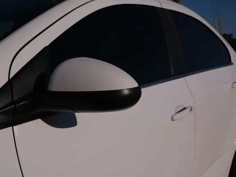 Used 2018 Chevrolet Sonic Premier w/ Driver Confidence Package image 13