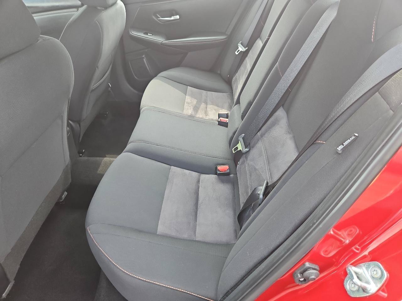 Used 2023 Nissan Sentra SR FWD image 19