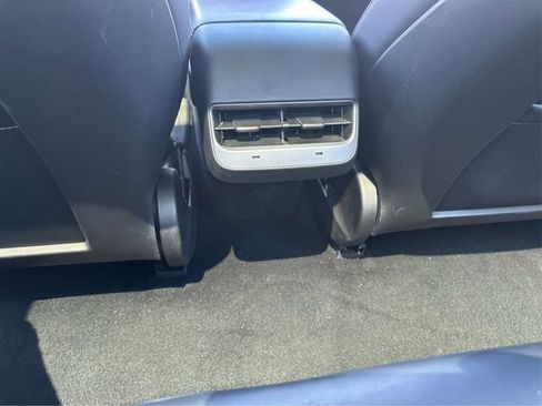 Used 2023 Tesla Model 3 Standard Range RWD image 23