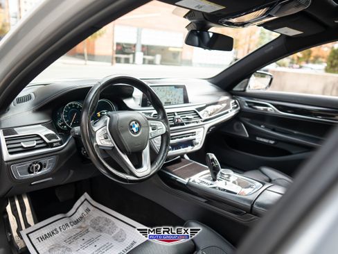 Used 2016 BMW 750i xDrive image 13