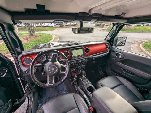 Used 2021 Jeep Wrangler Unlimited Rubicon image 12