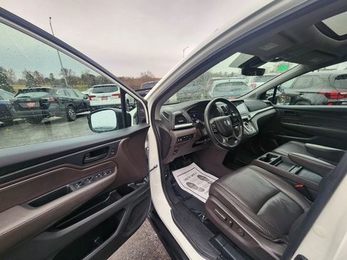 Used 2018 Honda Odyssey EX-L image 16