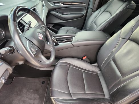 Used 2021 Buick Enclave Avenir w/ Avenir Technology Package image 13