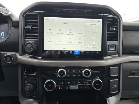 Used 2024 Ford F150 XLT w/ Equipment Group 302A MID image 25