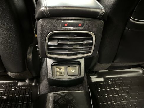 Used 2017 Lincoln MKZ Select w/ Climate Package image 12