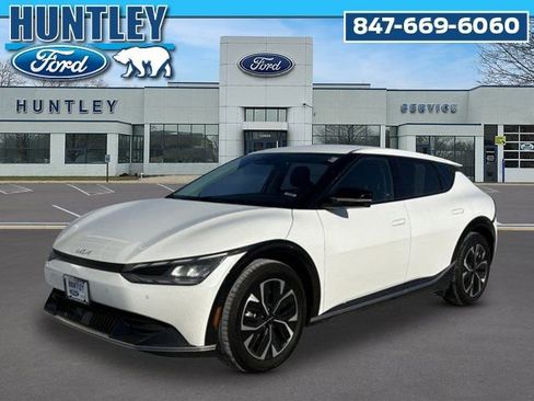 Used 2024 Kia EV6 Wind image 1