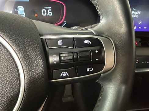 Used 2023 Kia Sportage X-Line w/ X-Line Premium Package AWD/4WD image 16