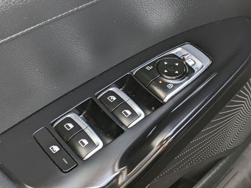 Used 2022 Kia K5 LXS image 15