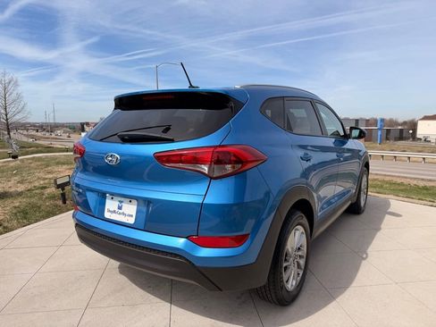 Used 2016 Hyundai Tucson SE w/ Option Group 02 image 9