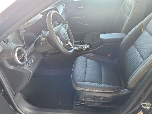 New 2026 Chevrolet Trax ACTIV w/ Driver Confidence Package FWD image 22