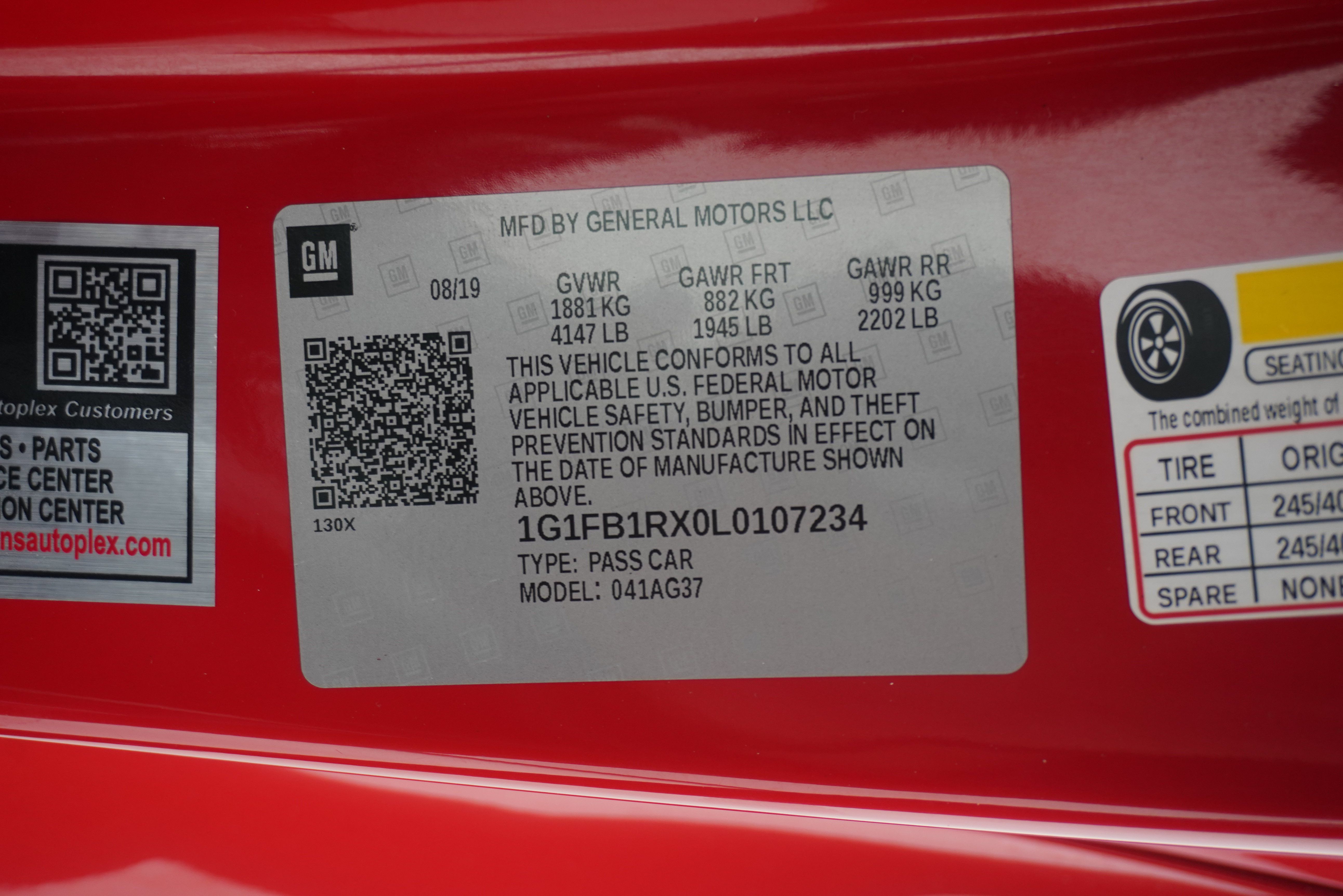 Used 2020 Chevrolet Camaro LT w/ RS Package RWD image 29