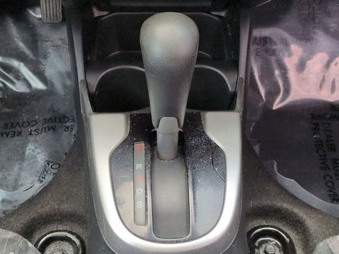 Used 2018 Honda Fit EX image 19