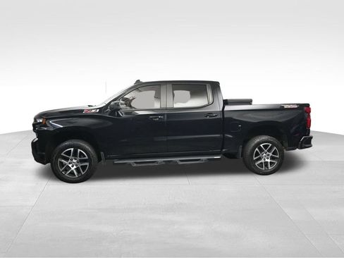 Used 2019 Chevrolet Silverado 1500 LT Trail Boss AWD/4WD image 2